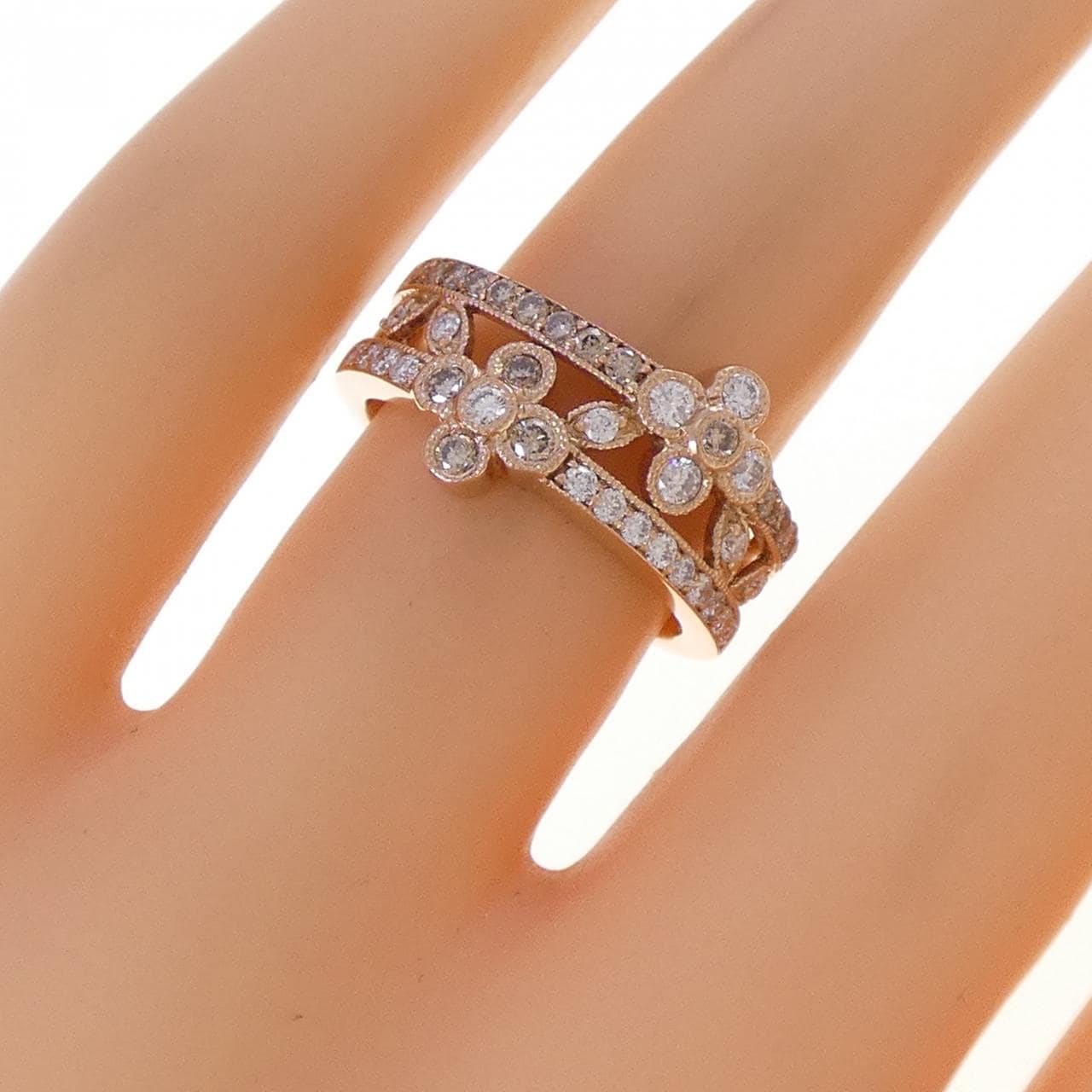 K18PG フラワー ダイヤモンド リング 0.60CT