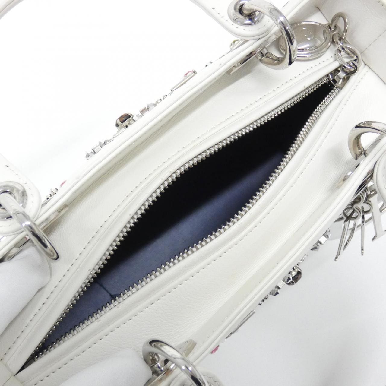 クリスチャンディオール レディ ディオール ミディアム M0550PRPS バッグ