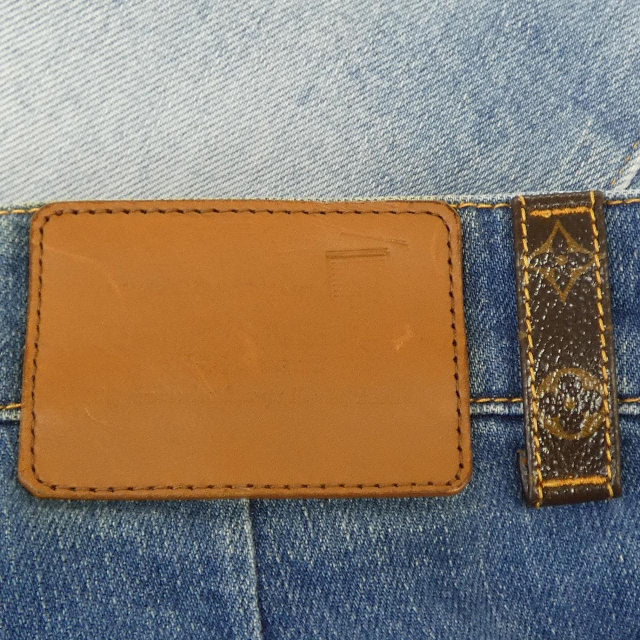 ルイヴィトン LOUIS VUITTON FHPA30QL0 ジーンズ