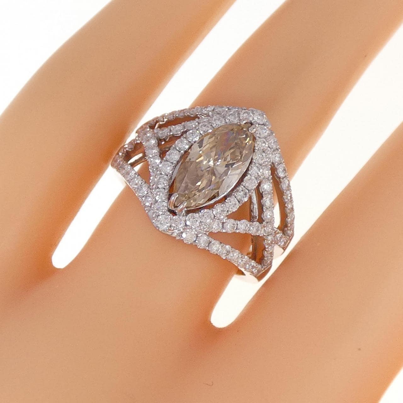 18KYG ダイヤモンド リング 1.42CT