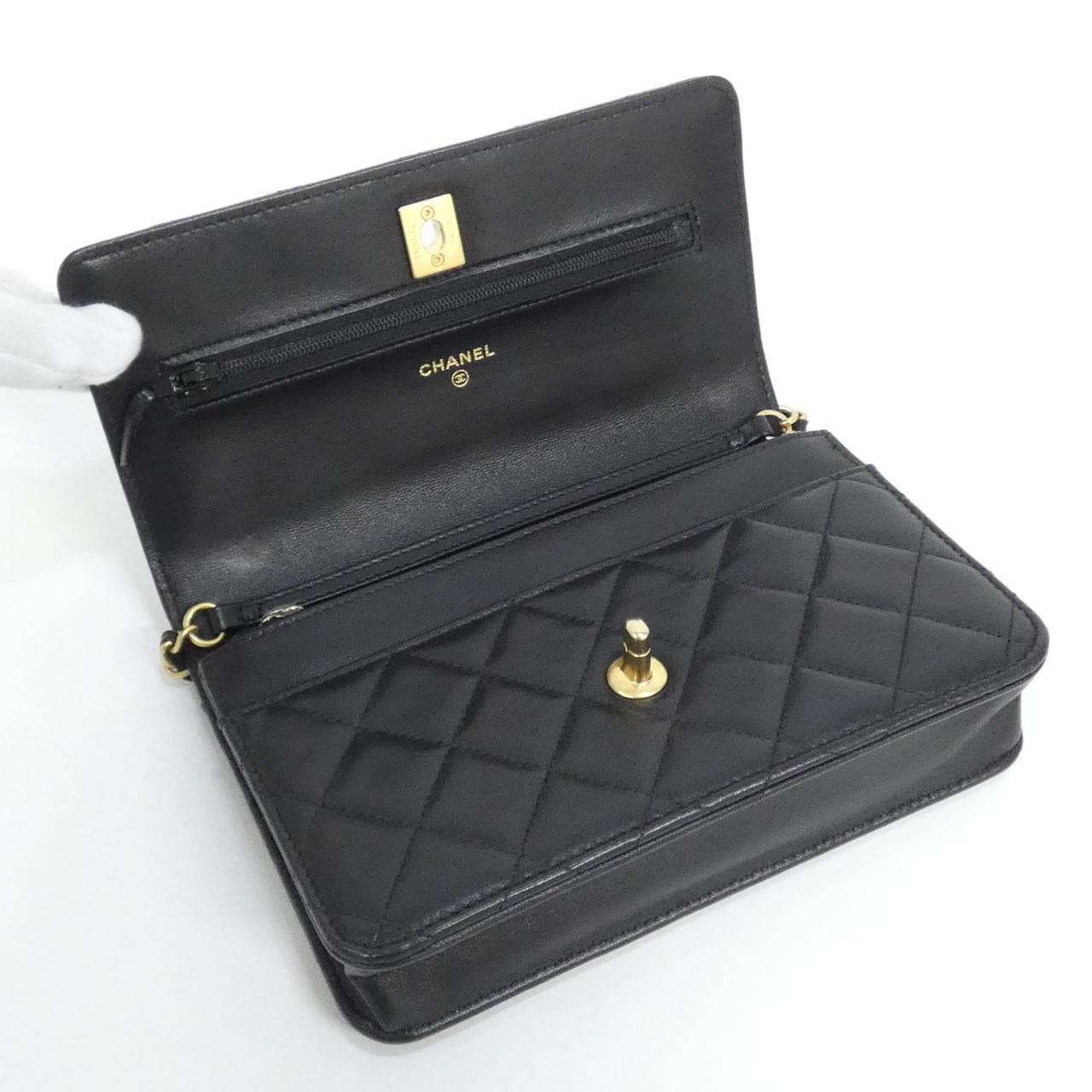 シャネル AP1450 チェーンウォレット