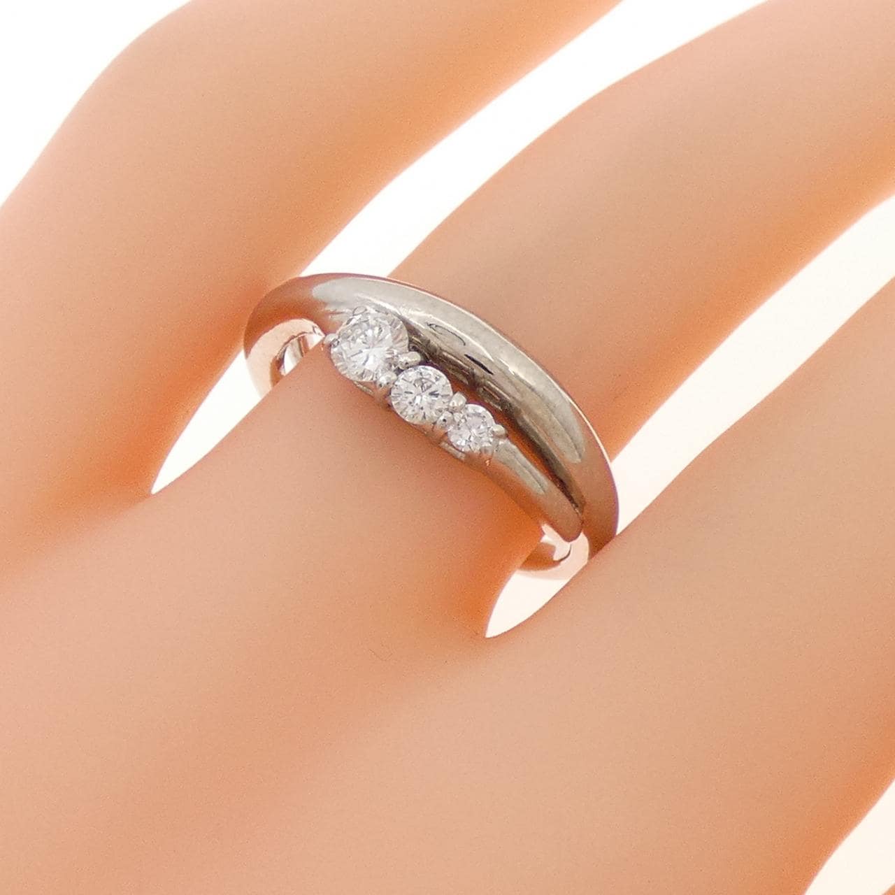 PT900 ダイヤモンド リング 0.25CT