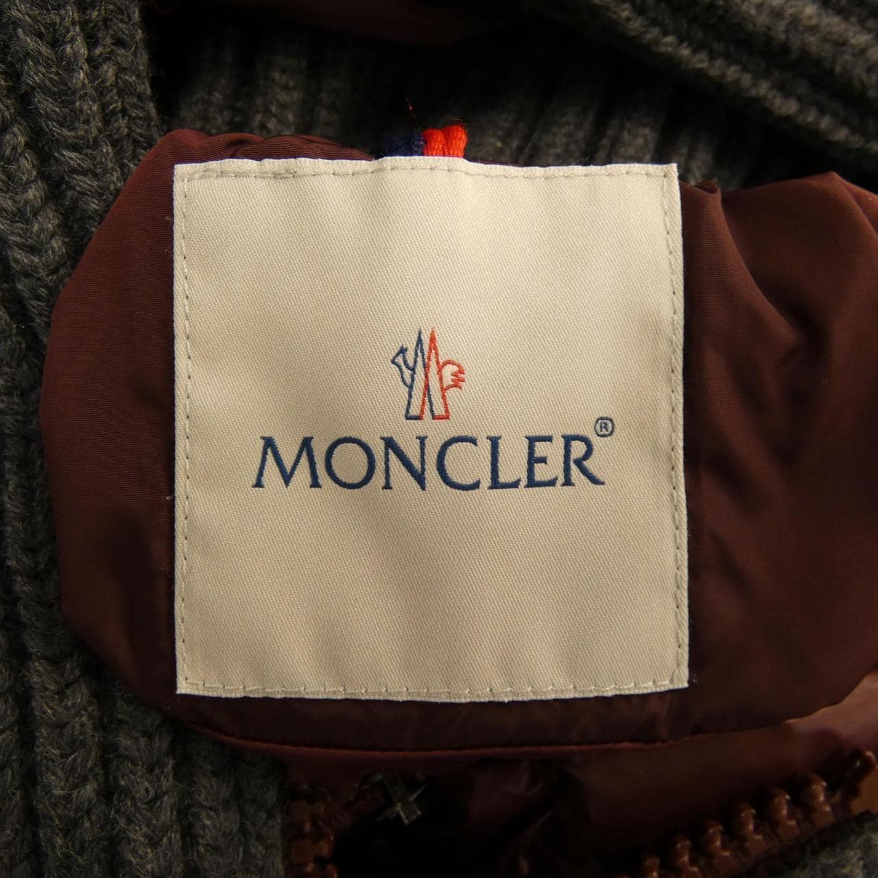 モンクレール MONCLER CANUT ダウンジャケット