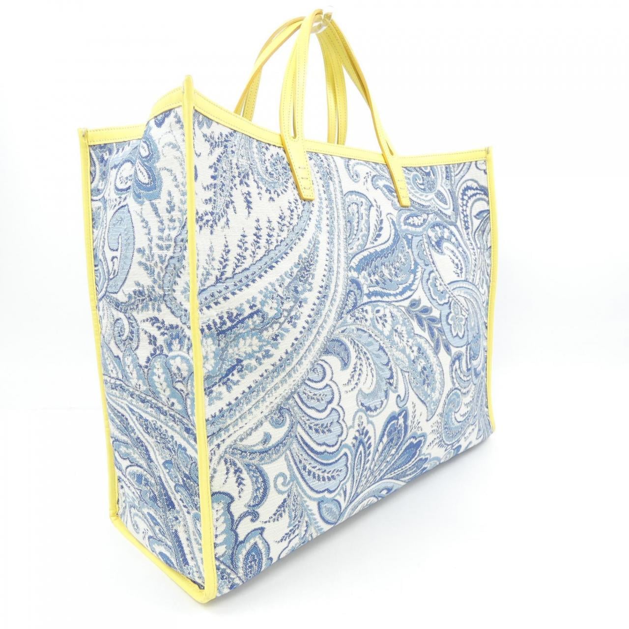 アヴァケーション A VACATION BAG