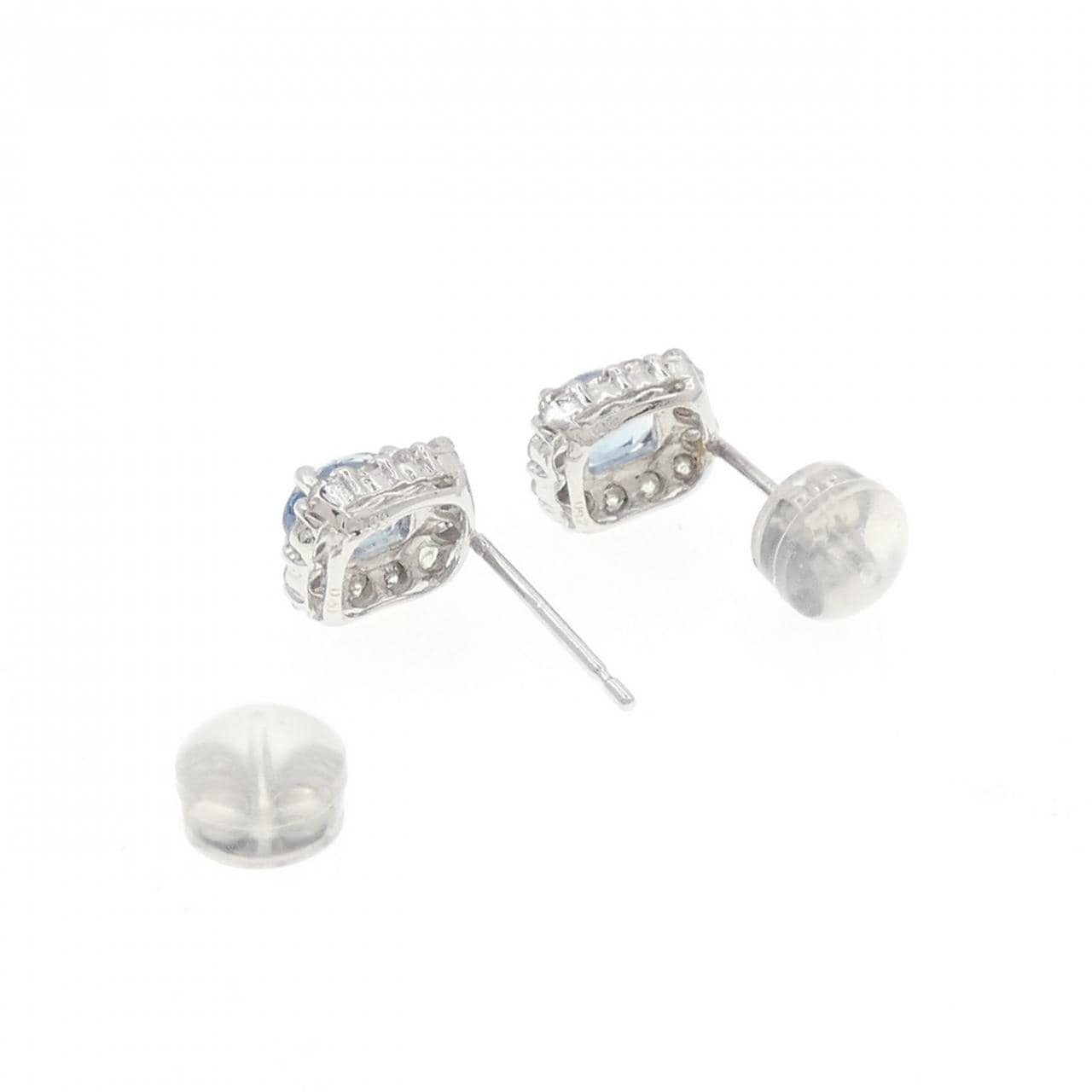 K18WG アクアマリン ピアス 0.72CT