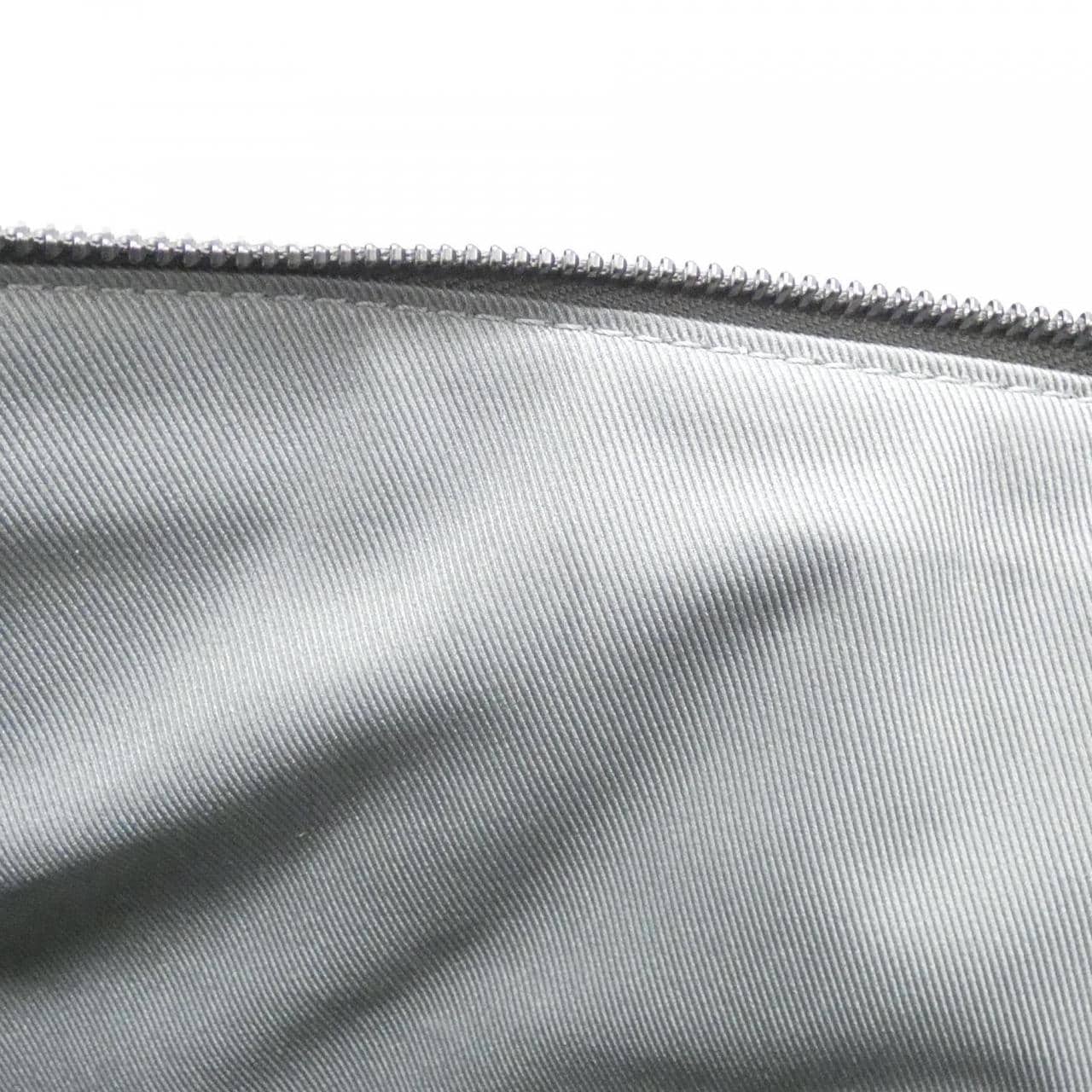 ルイヴィトン モノグラム チタニウム ジップド トート M43887 リュックサック