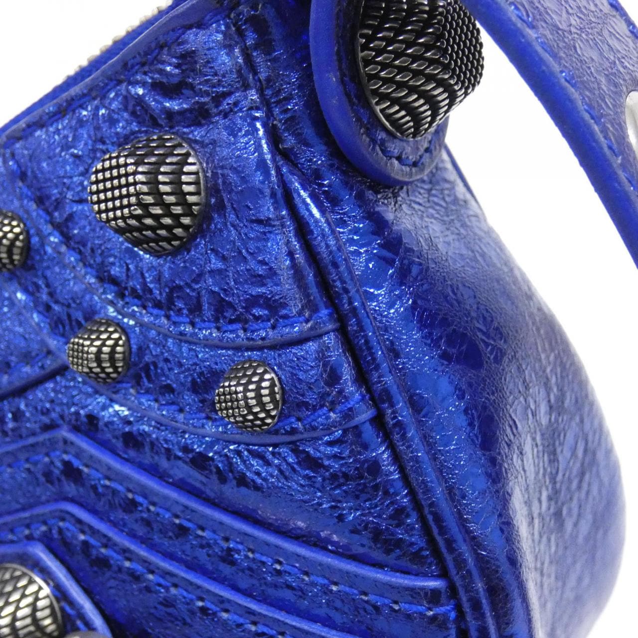 バレンシアガ ル カゴール 671309 0GT3Y ショルダーバッグ