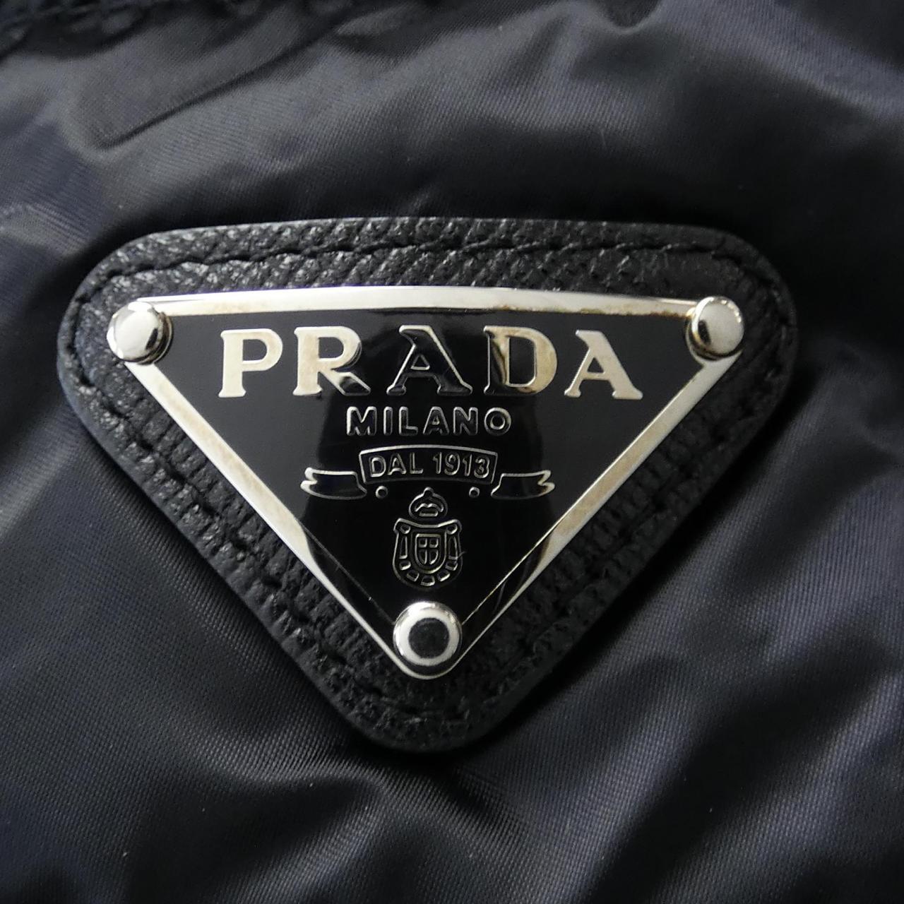 プラダ PRADA ダウンジャケット