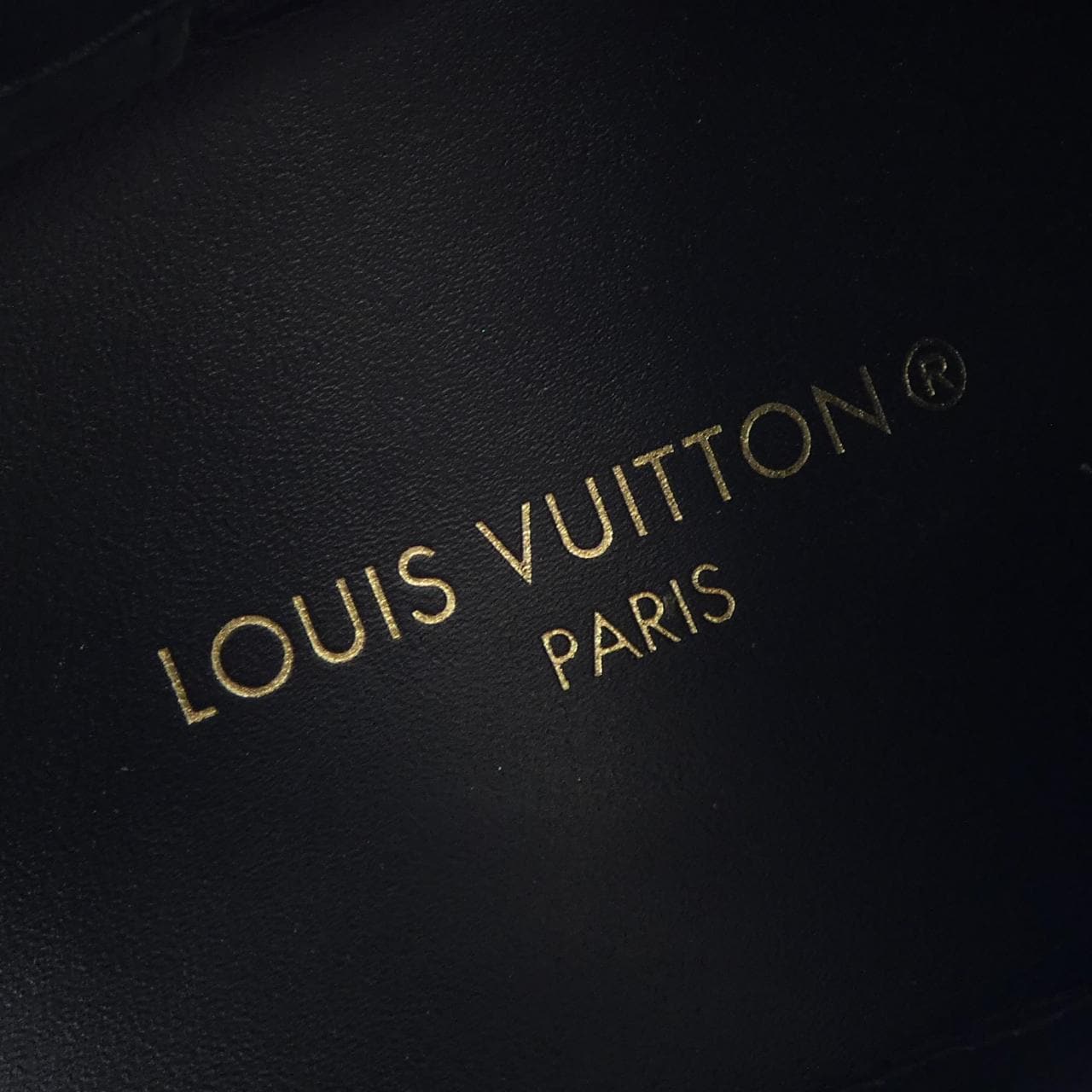 ルイヴィトン LOUIS VUITTON ランアウェイライン スニーカー