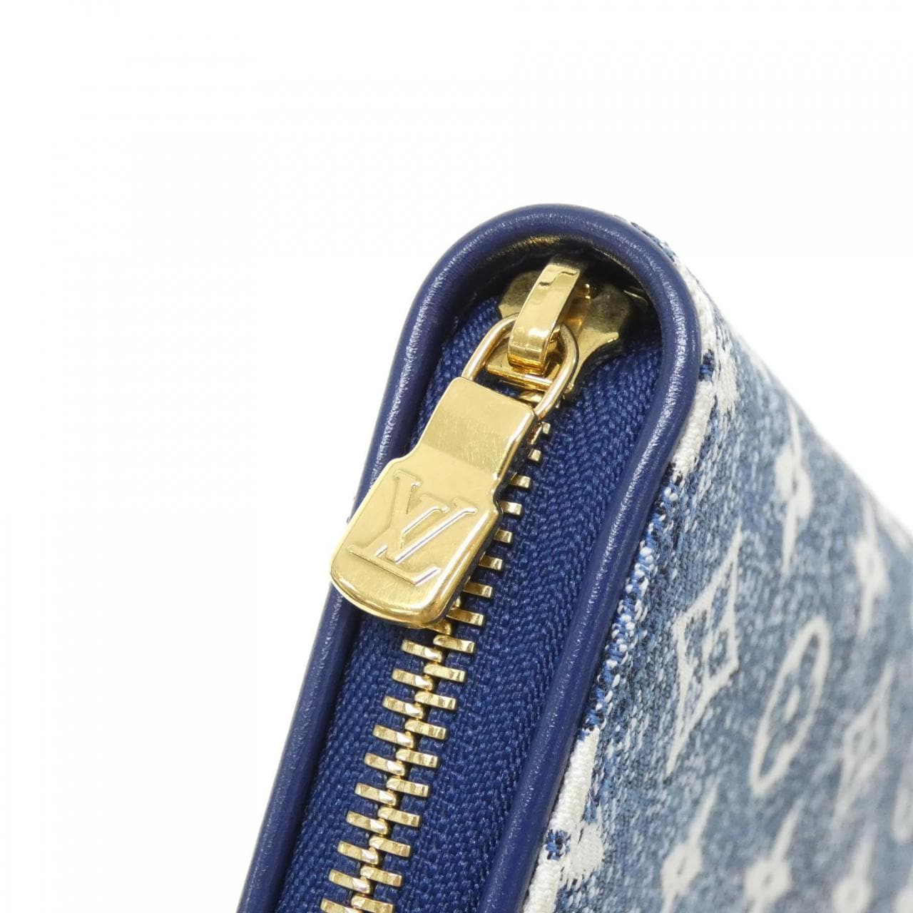 ルイヴィトン モノグラム ジャカード デニム ジッピー ウォレット M81226 財布