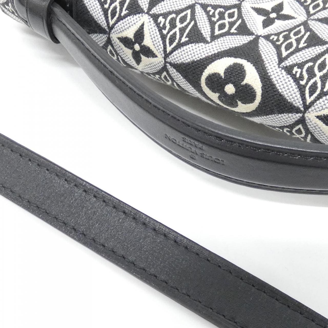 ルイヴィトン SINCE1854 ポシェット メティス M57272 バッグ