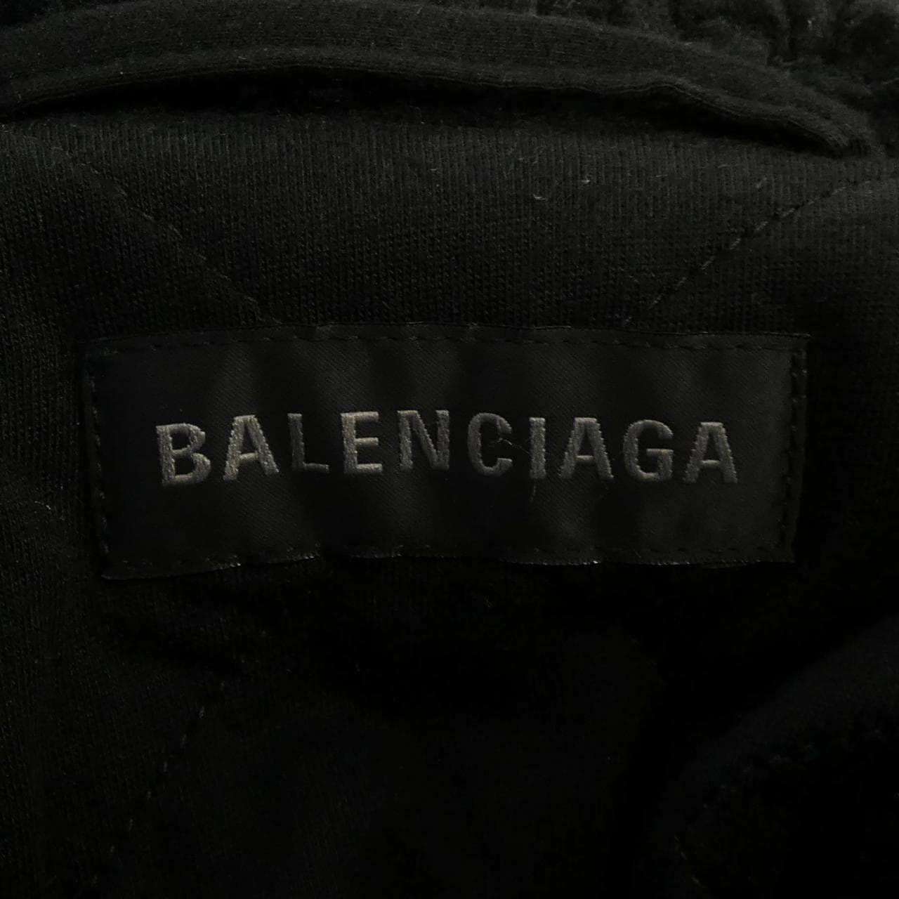 バレンシアガ BALENCIAGA 818452 TMQ26 ブルゾン