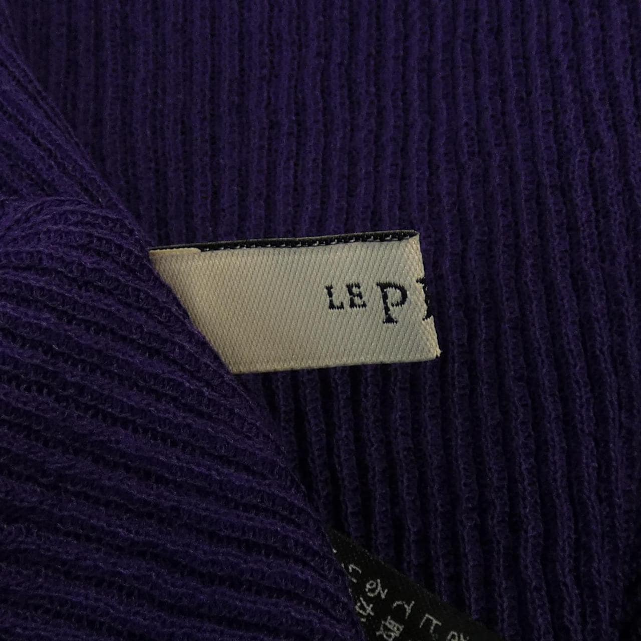 LE PHIL Knit