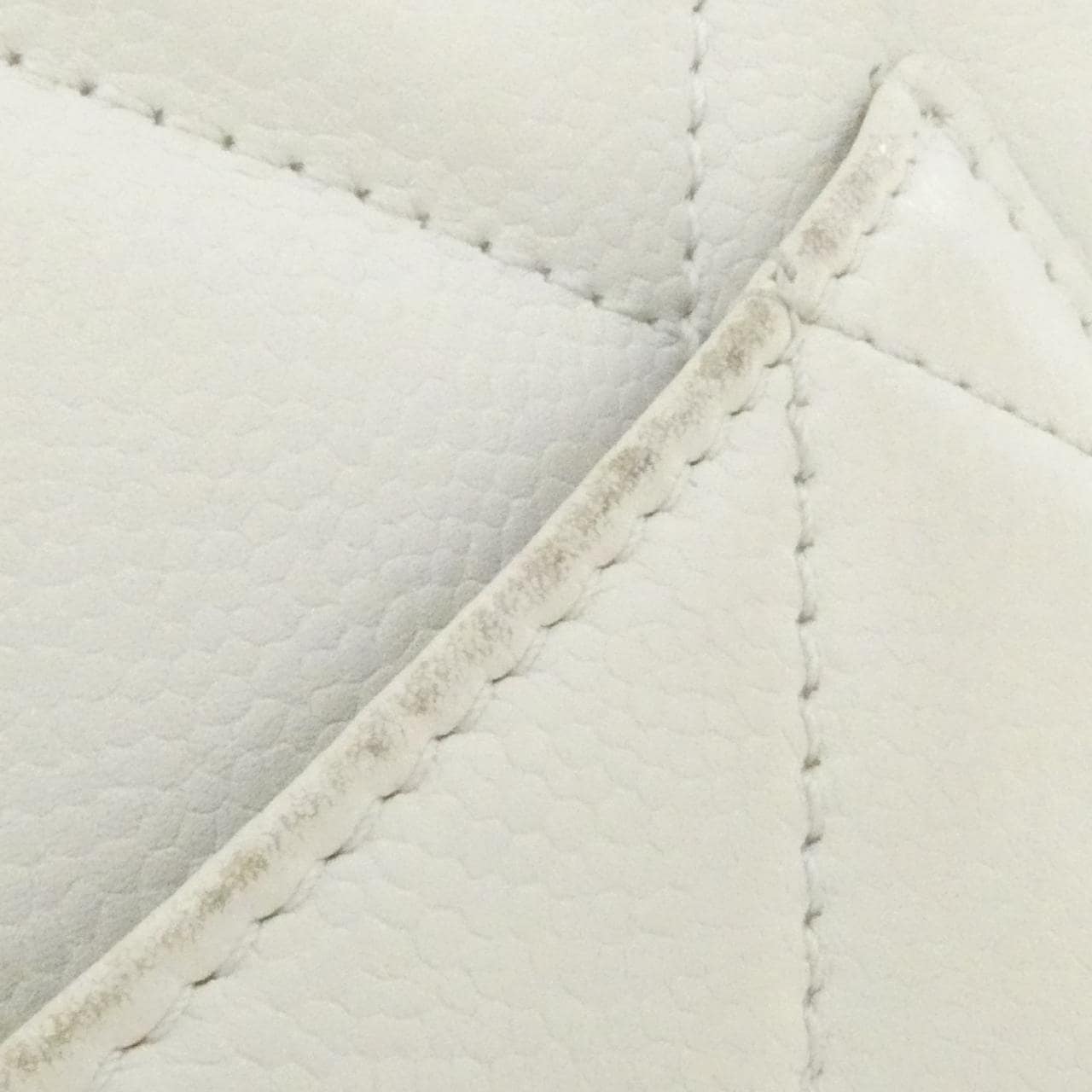 シャネル 46885 バッグ