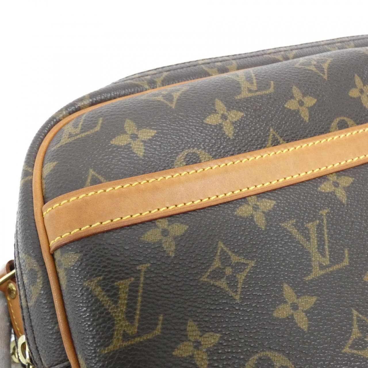 LOUIS VUITTON Monogram Reporter 28 公分 M45254 單肩包