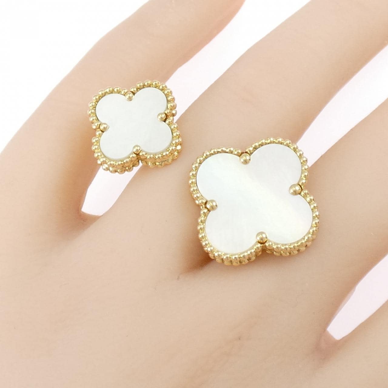 ヴァンクリーフ&アーペル マジックアルハンブラ アン トレ レ ドア リング