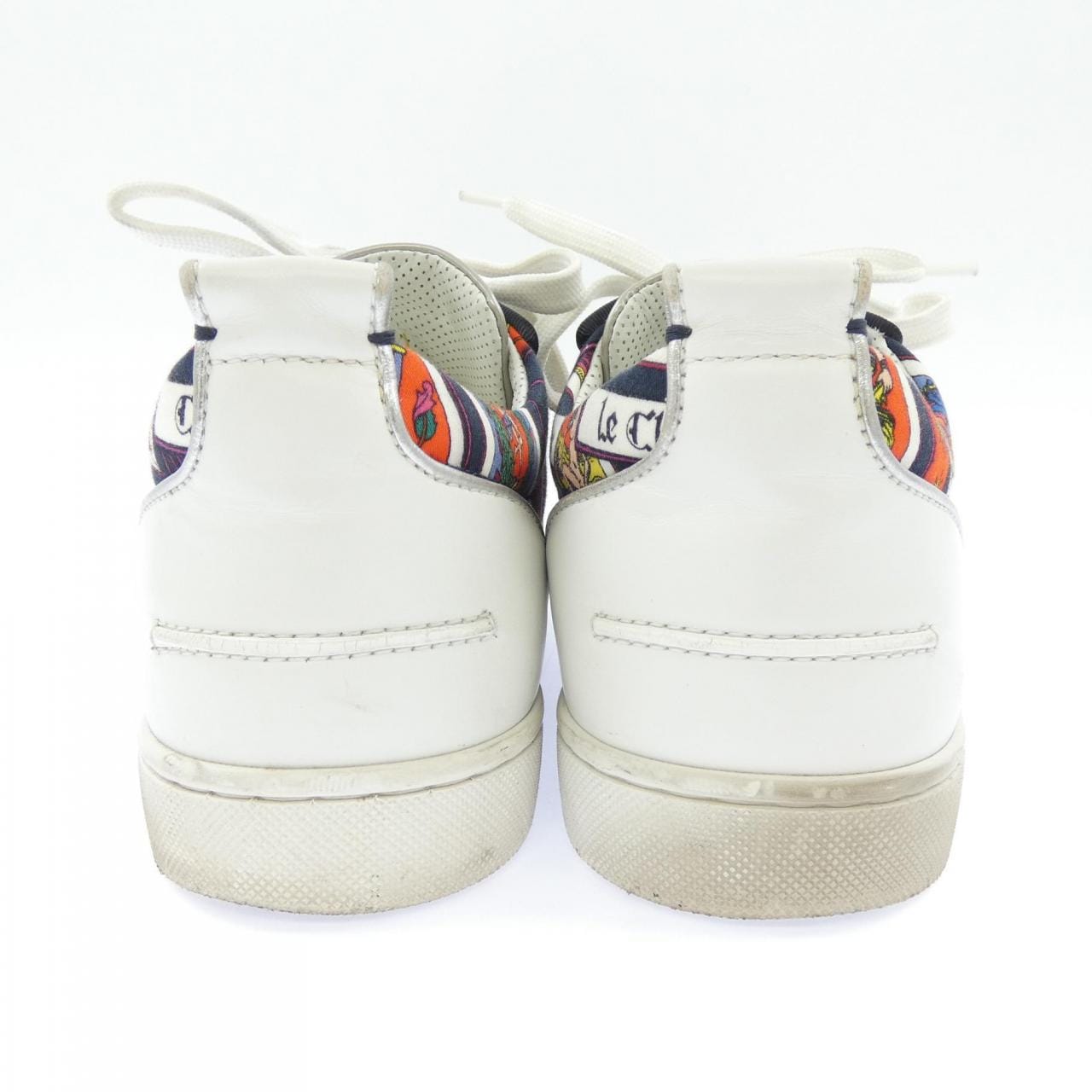 クリスチャンルブタン CHRISTIAN LOUBOUTIN Louis Junior Spikes Flat スニーカー