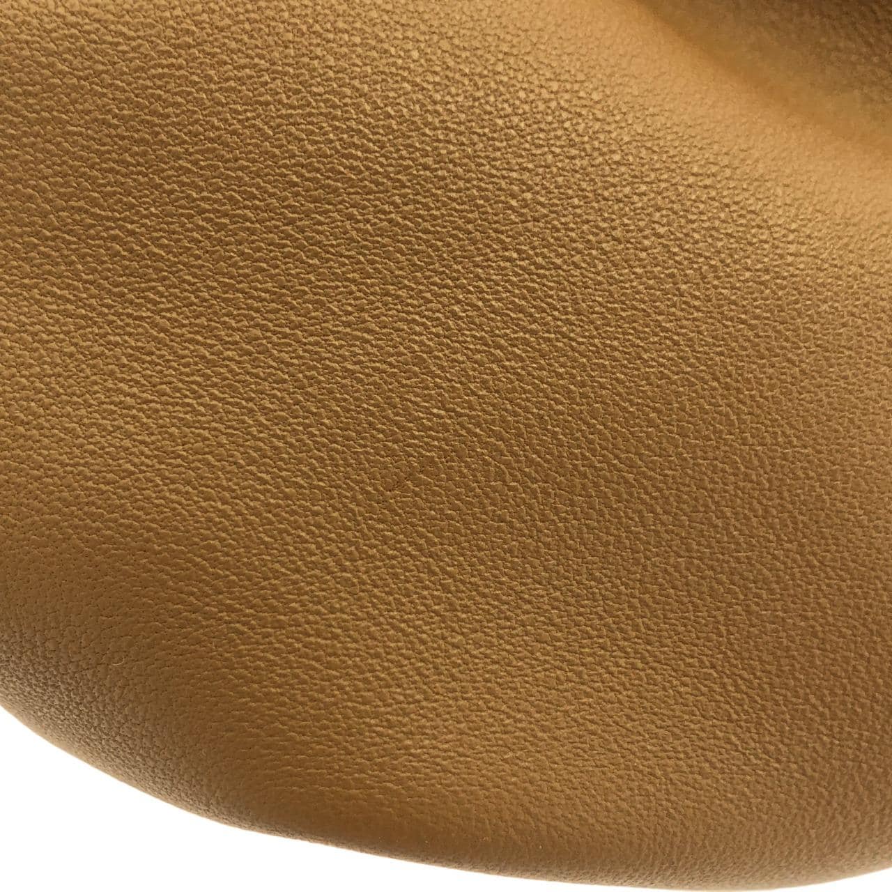 ロエベ スクイーズ スモール A914NCHX01 ショルダーバッグ