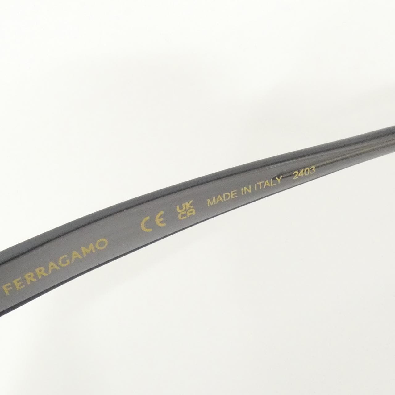 【新品】サルヴァトーレフェラガモ SF1092SLB サングラス