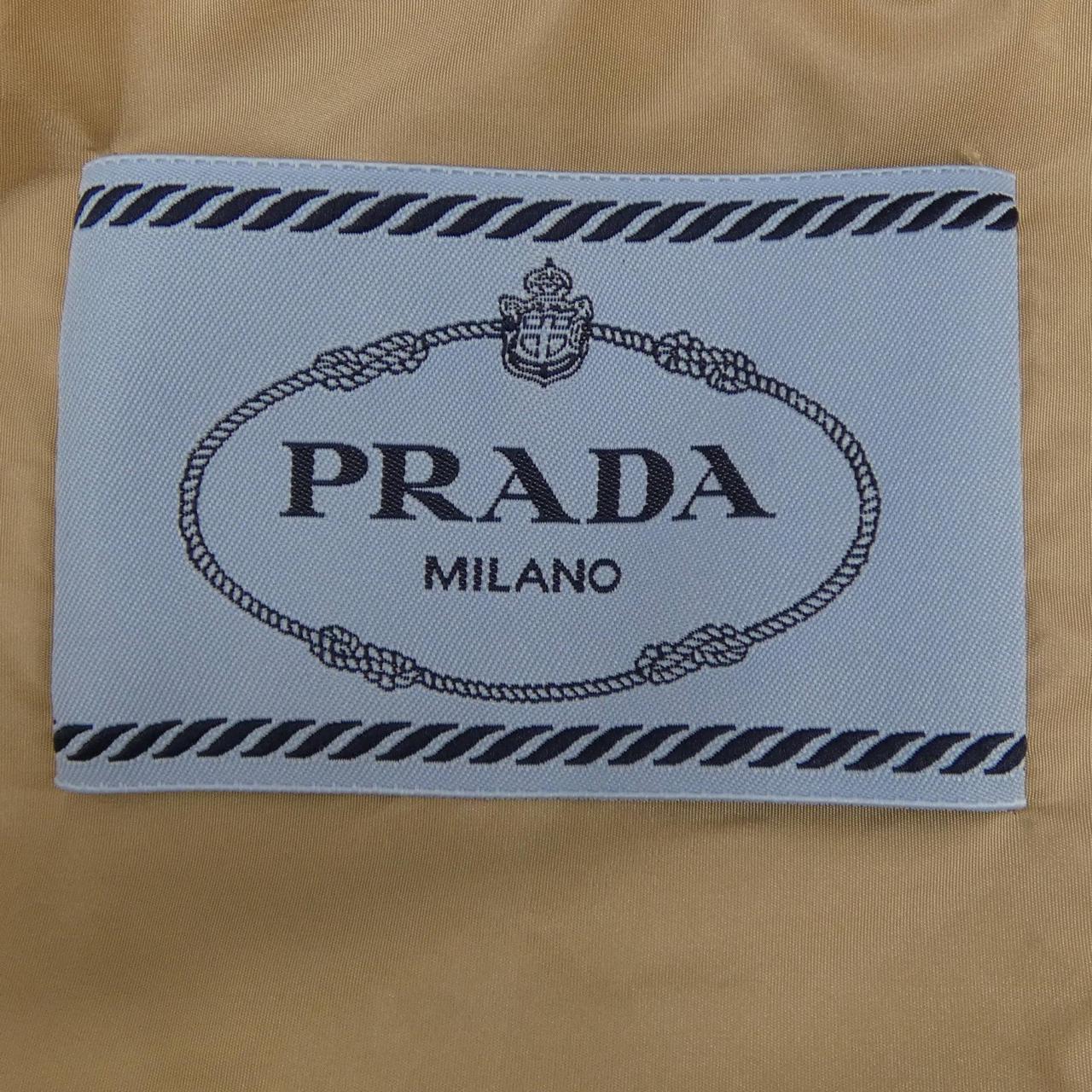 プラダ PRADA トライアングルロゴ 292171 SOOO 1WQ9 コート