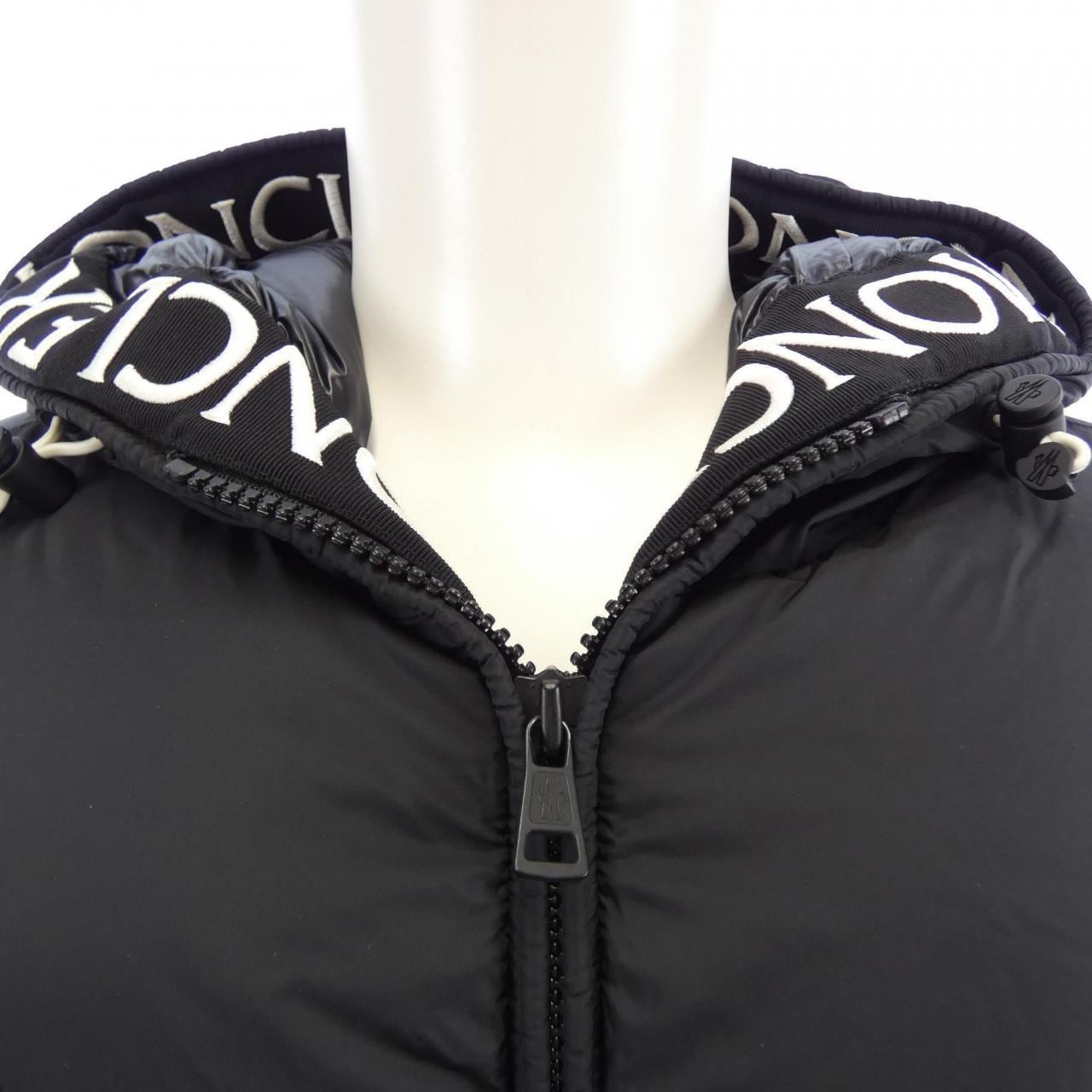 モンクレール MONCLER MONTCLA ダウンジャケット
