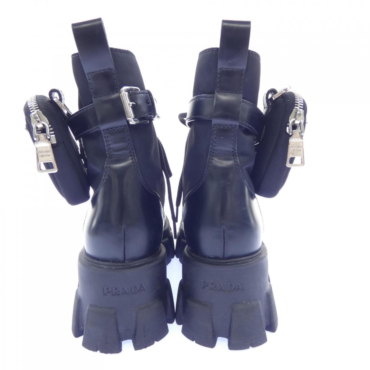プラダ PRADA モノリス トライアングルロゴ 1T255M ブーツ