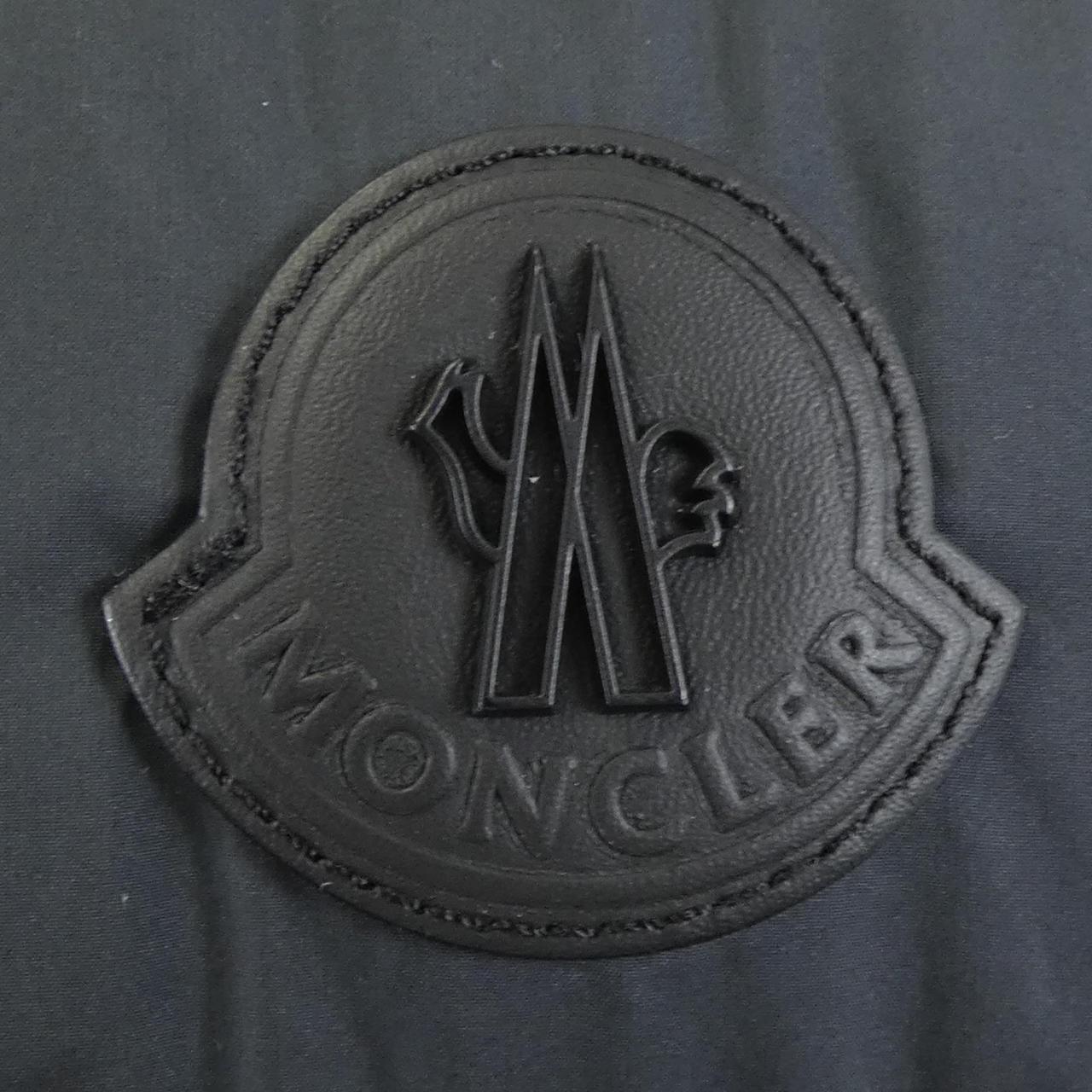 モンクレール MONCLER TREOMPAN ダウンベスト