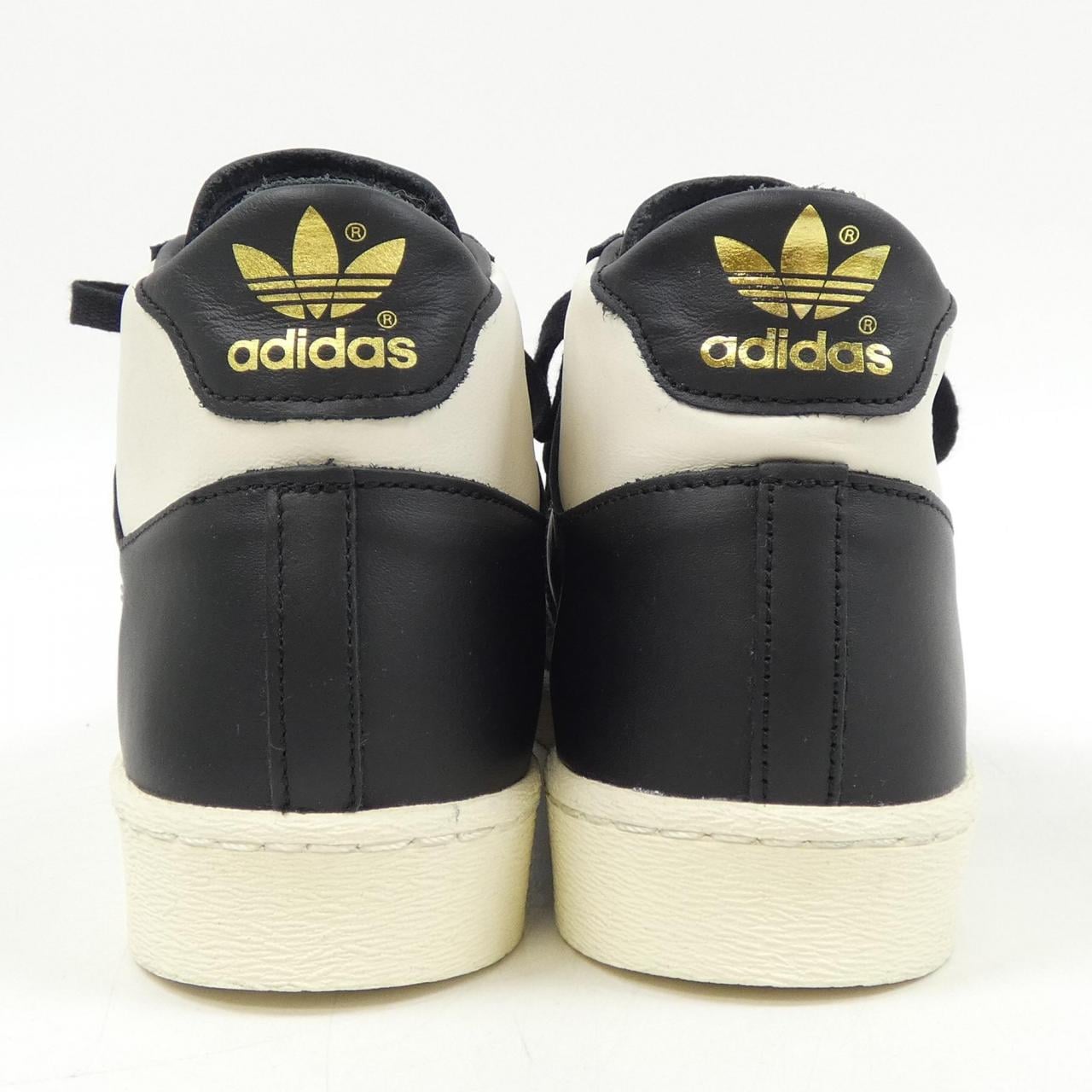 アディダス ADIDAS スニーカー