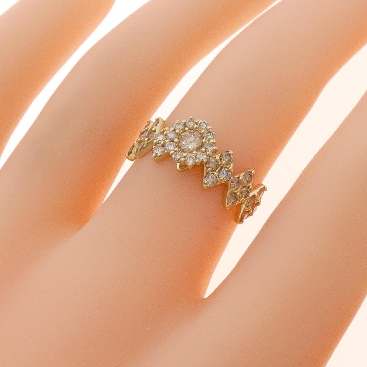 K18YG フラワー ダイヤモンド リング 1.00CT