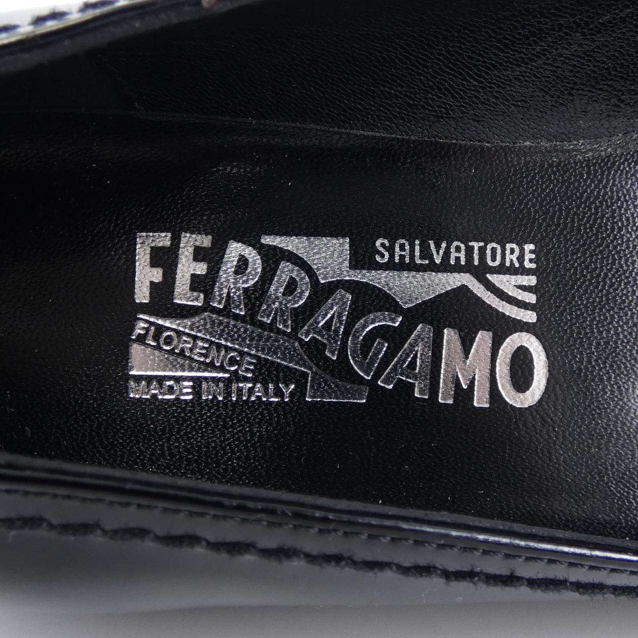 サルヴァトーレフェラガモ SALVATORE FERRAGAMO シューズ