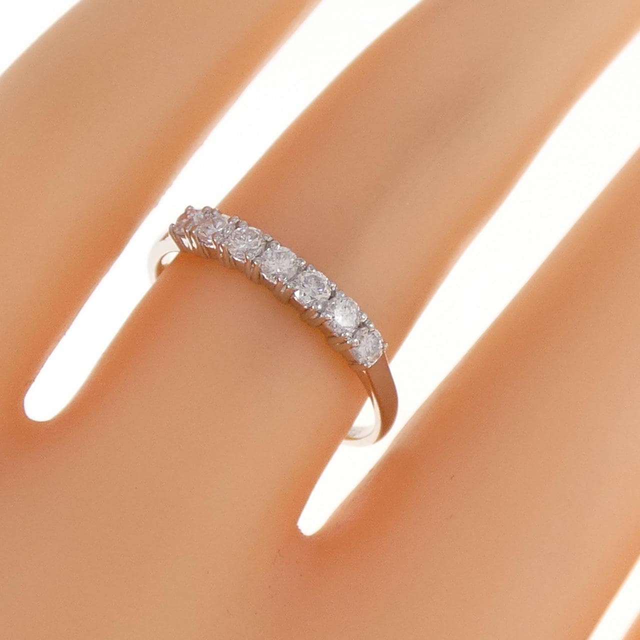 pt Diamond ring