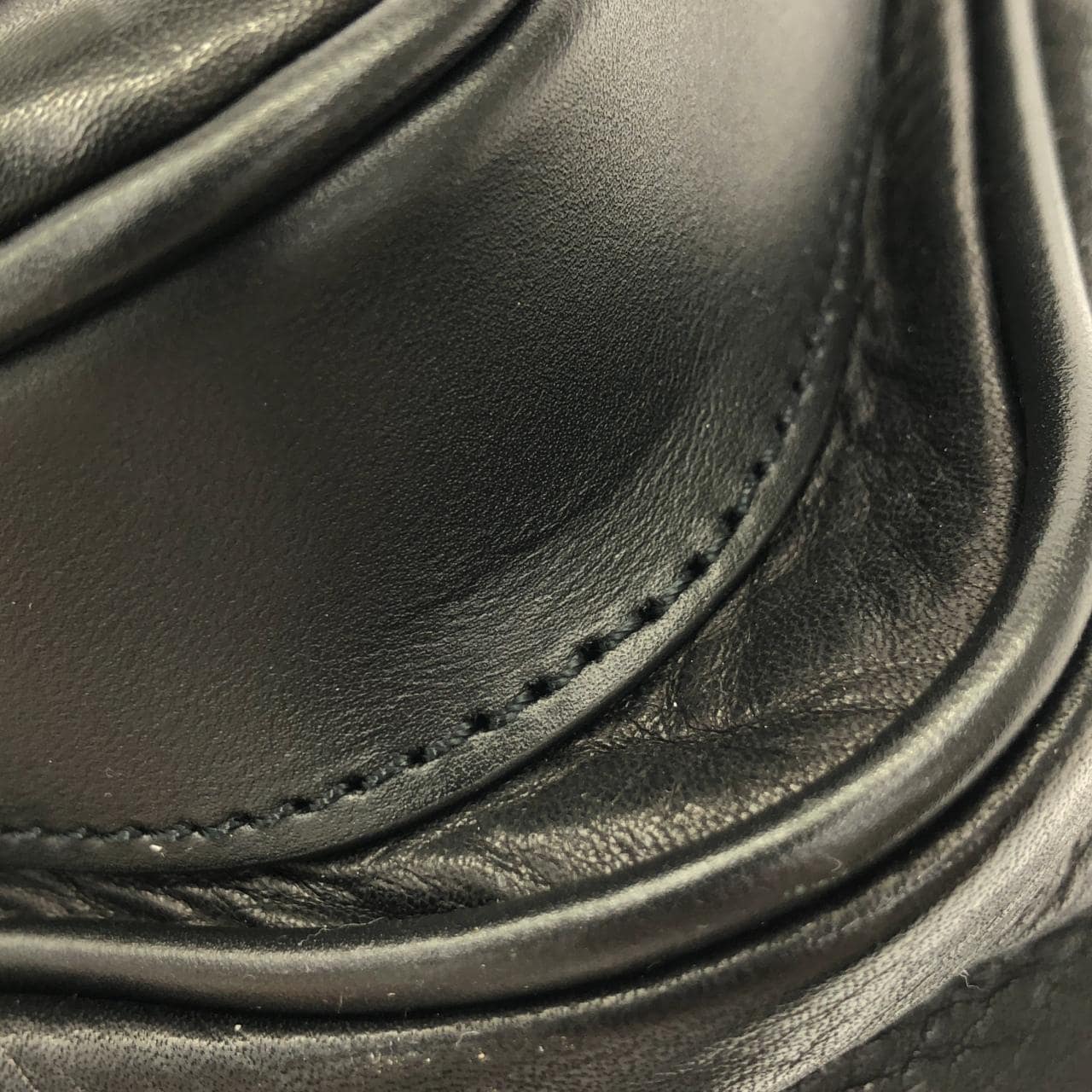 ハンティングワールド バッグ