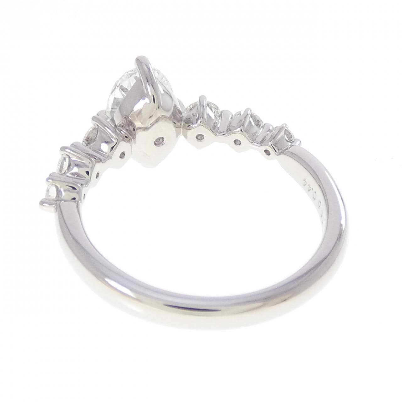 PT900 ダイヤモンド リング 1.146CT G SI1 オーバルカット