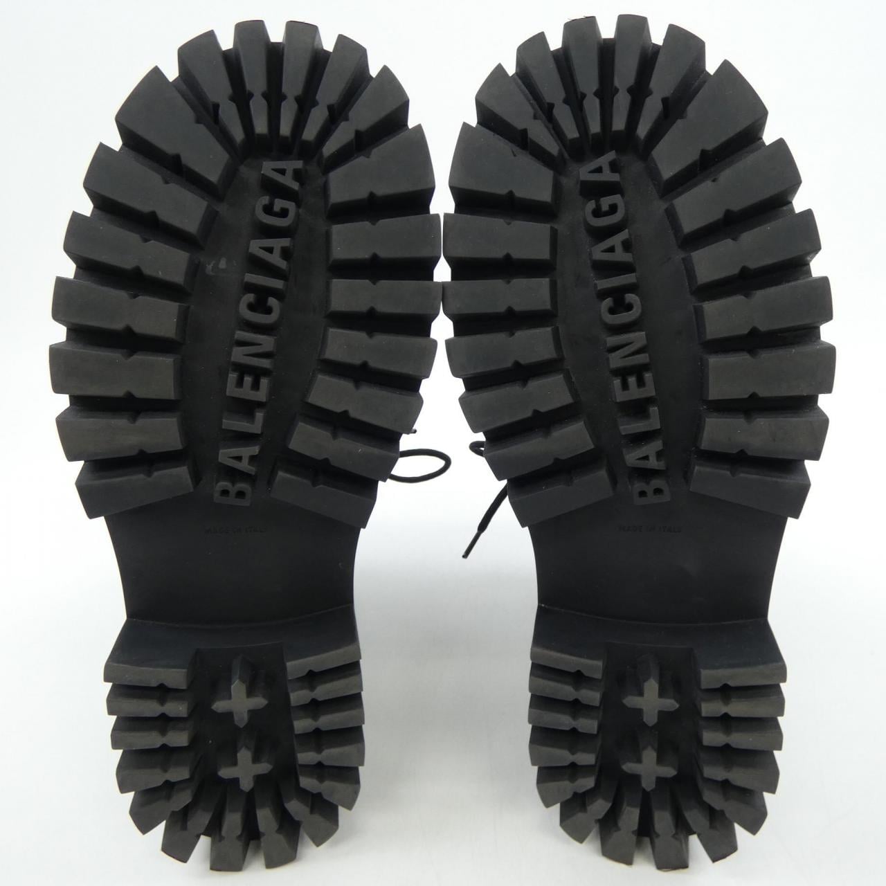 バレンシアガ BALENCIAGA 590974 ブーツ