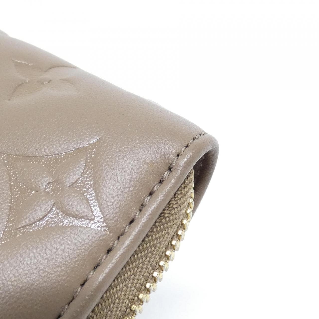 ルイヴィトン クッサン ジッピー ウォレット M81511 財布