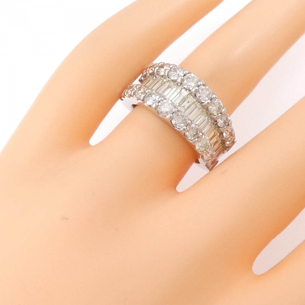【新品】PT950 ダイヤモンド リング 3.00CT