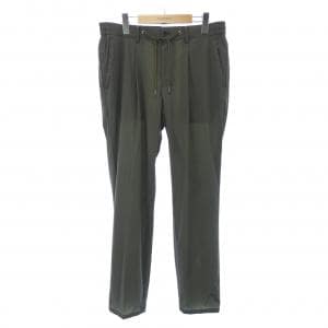 アクアスキュータム Aquascutum パンツ