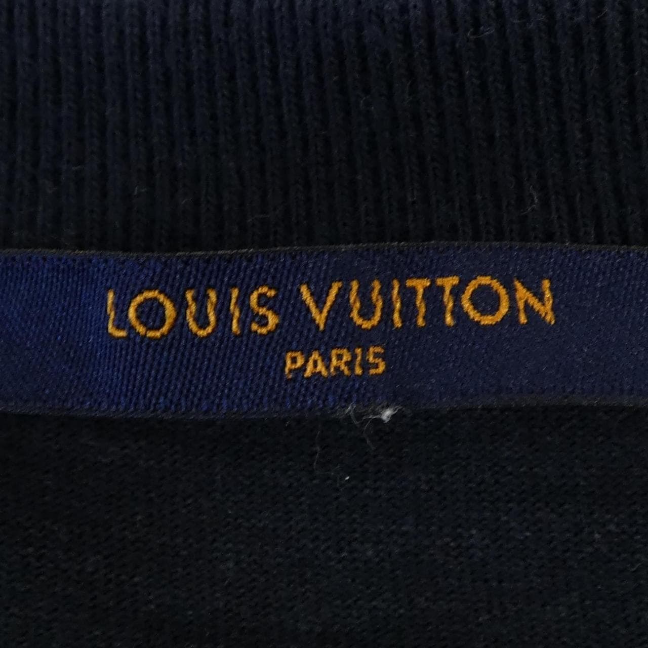 ルイヴィトン LOUIS VUITTON エンブロイダリーLVフラワーTシャツ HJY68WNPL Tシャツ
