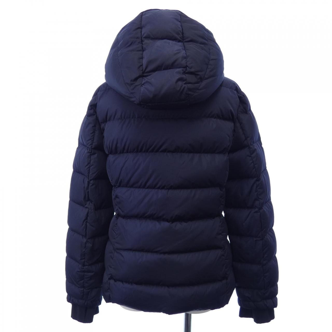 モンクレール MONCLER ダウンジャケット
