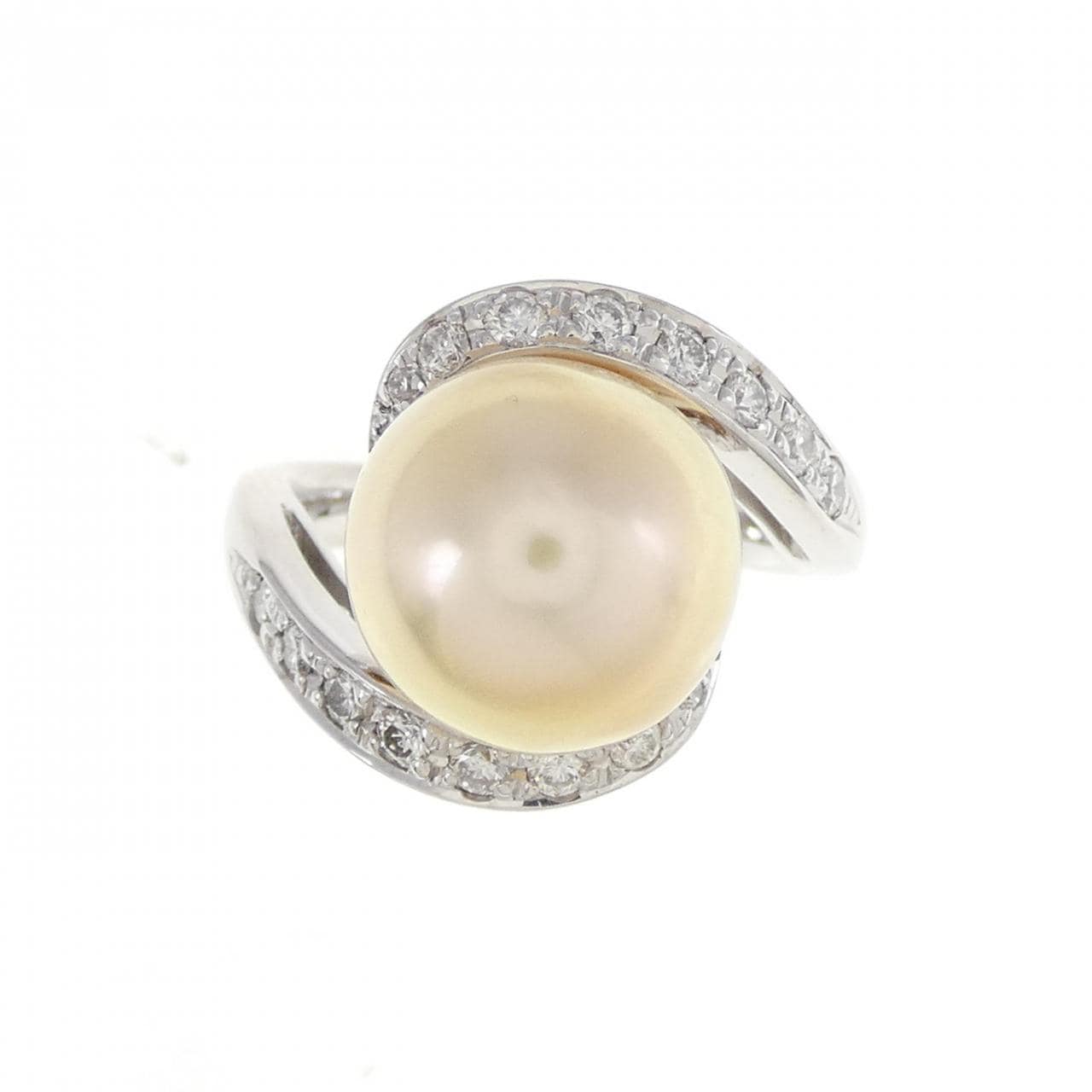 K18WG White Butterfly Pearl ring 11.7mm