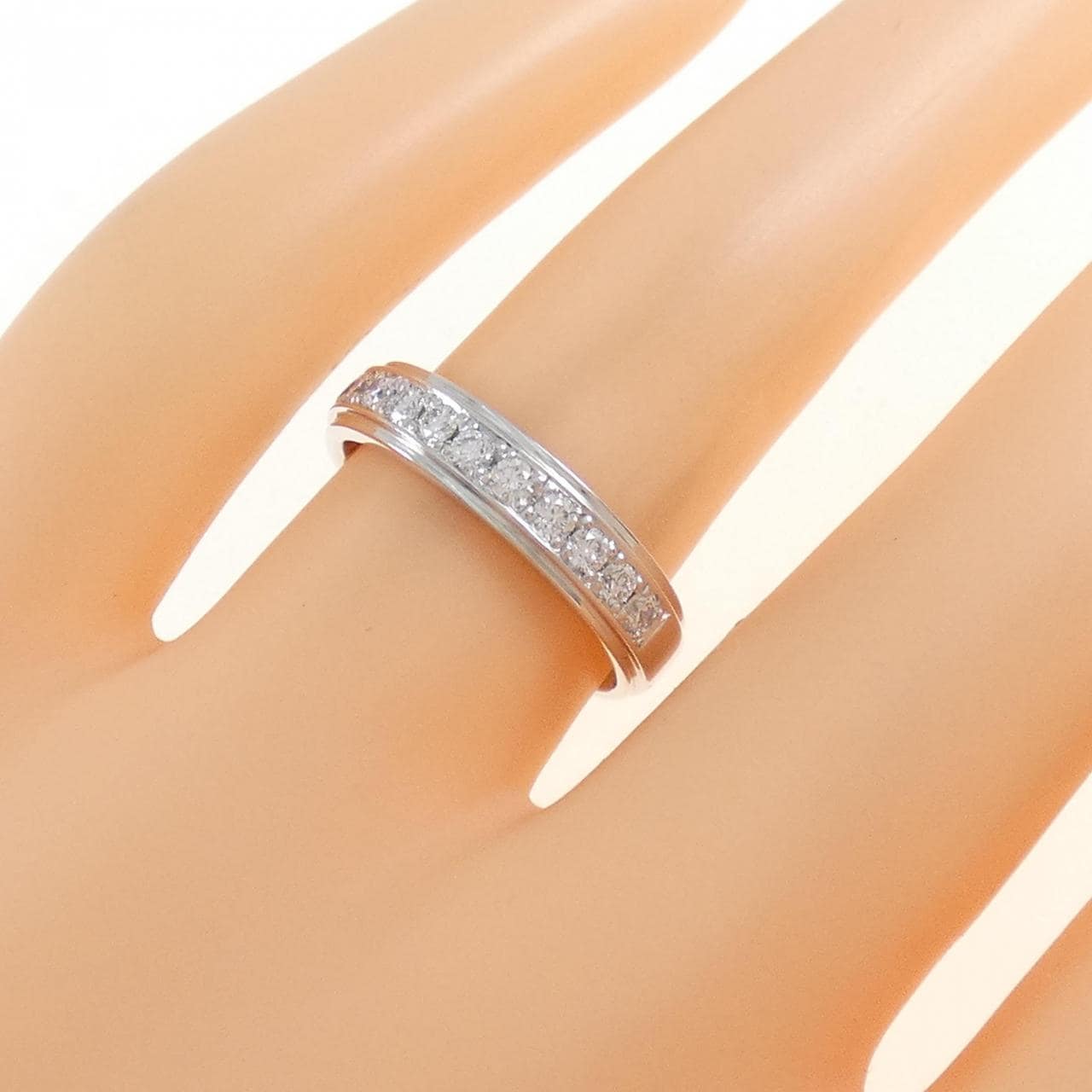 K18WG 半永恒钻石0.30CT
