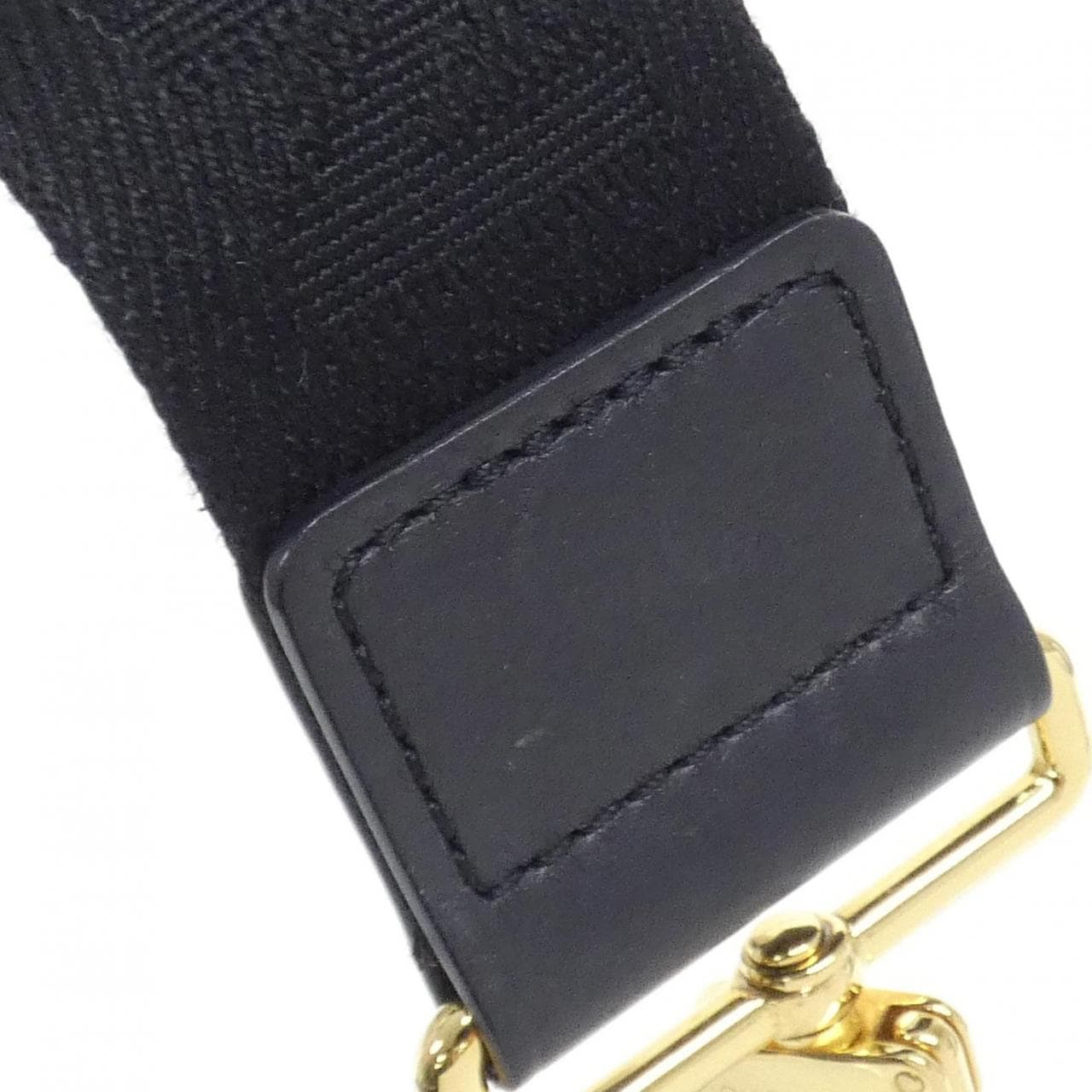 ルイヴィトン ユーティリティ クロスボディ M80450 ショルダーバッグ