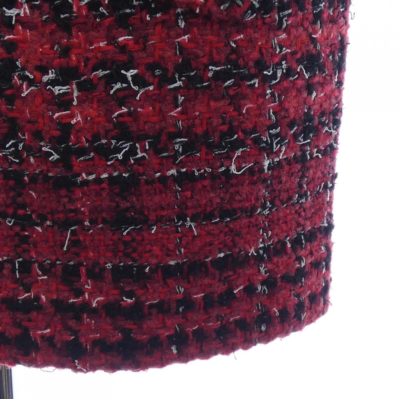 シャネル CHANEL LOOK56 METIERS D'ART P77706V69487 スカート