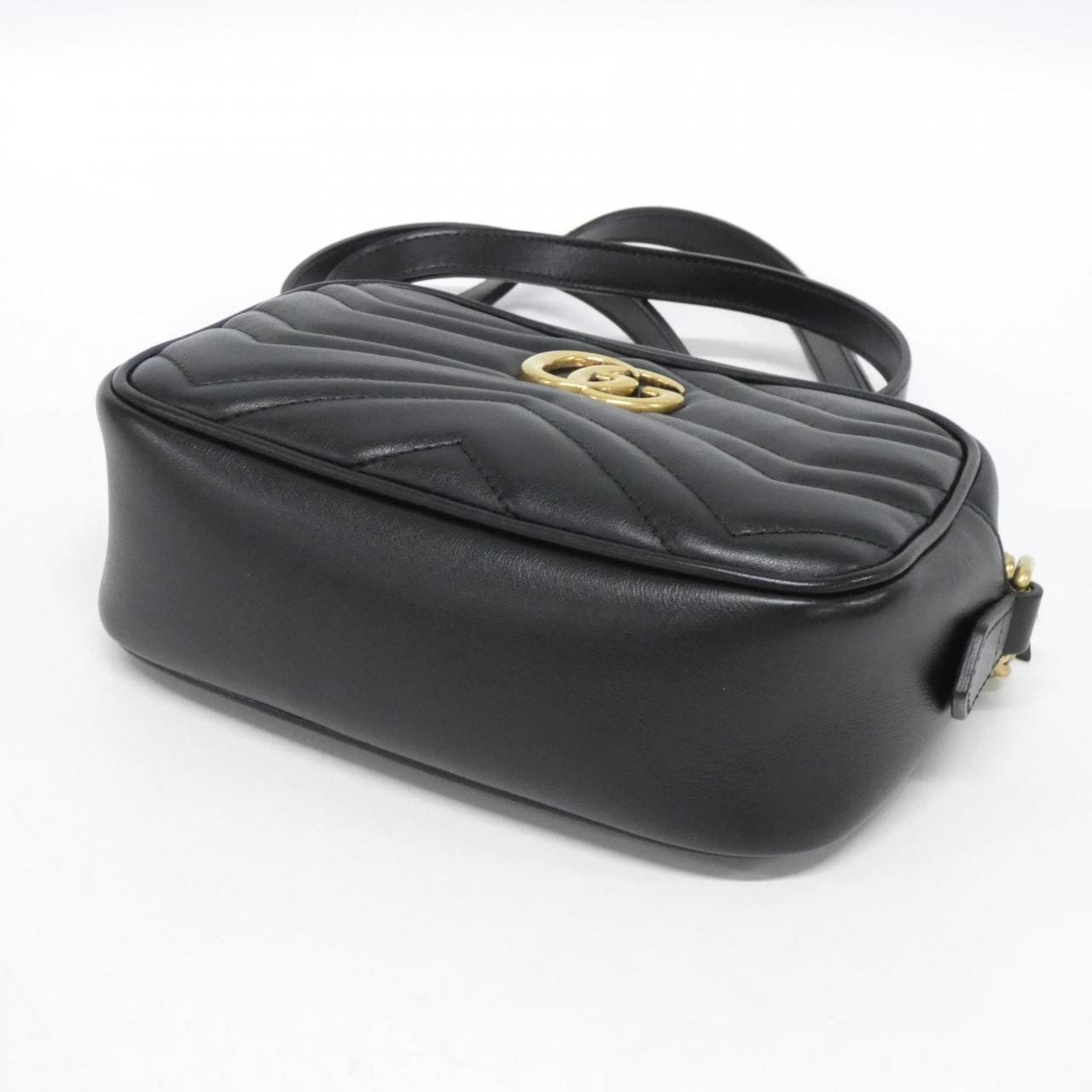 グッチ GG MARMONT 448065 DTD1T ショルダーバッグ