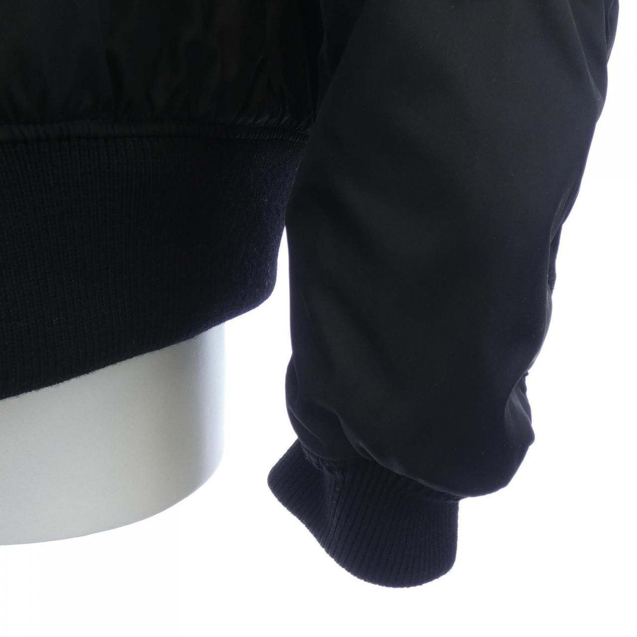 プラダ PRADA トライアングルロゴ SGB903 S222 1WQ8 ブルゾン