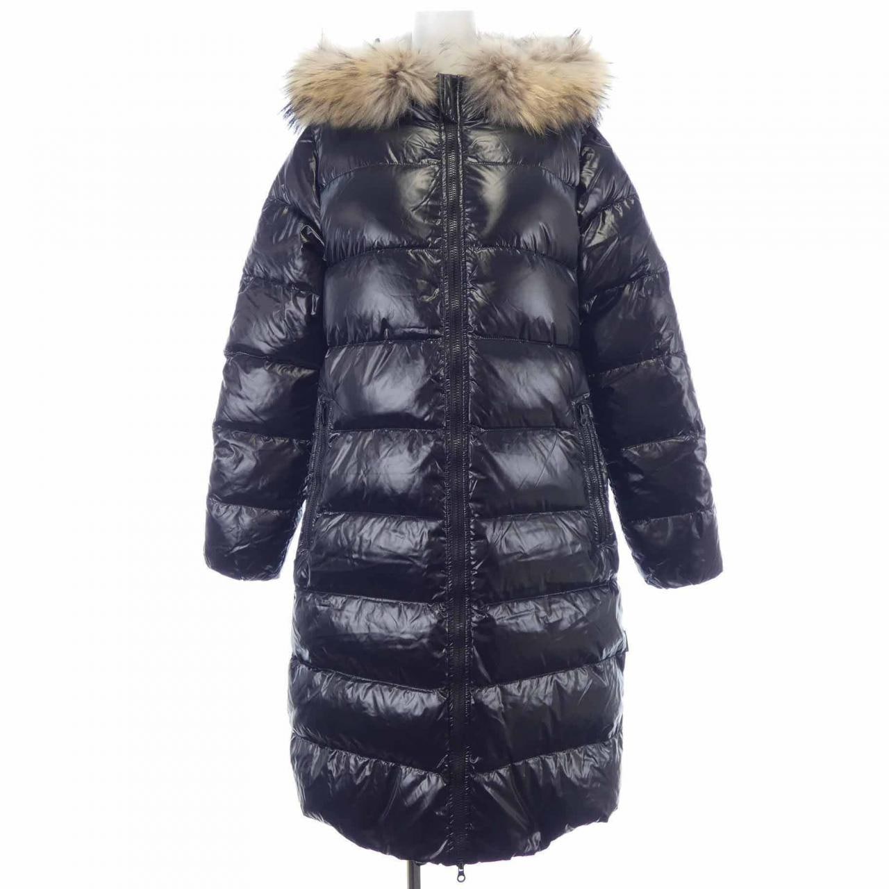 デュベティカ DUVETICA ダウンコート