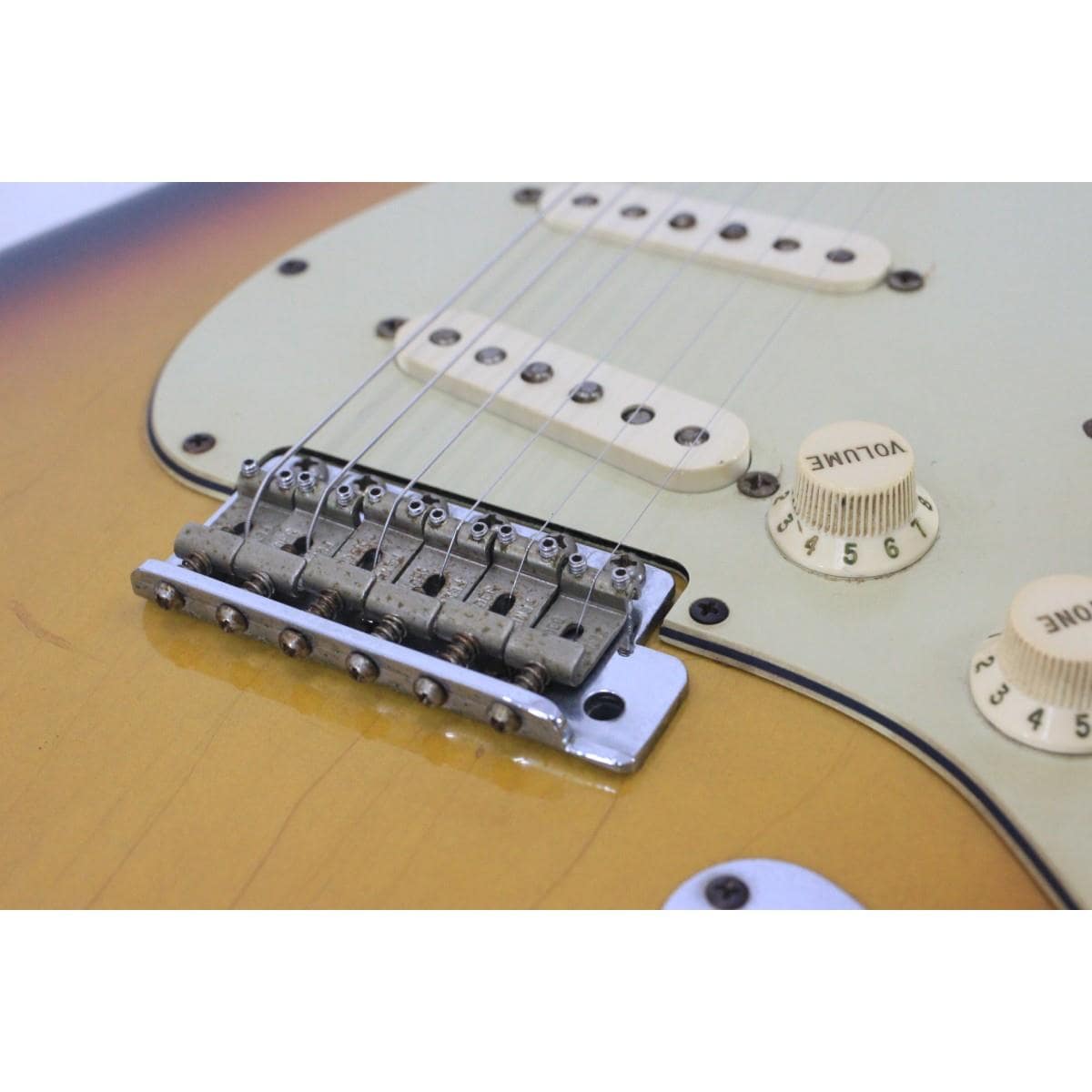 FENDER CUSTOM SHOP  1960 STRATOCASTER NOS