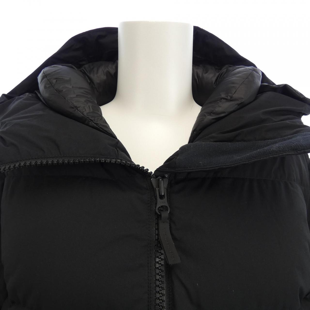 The North Face THE NORTH FACE down coat