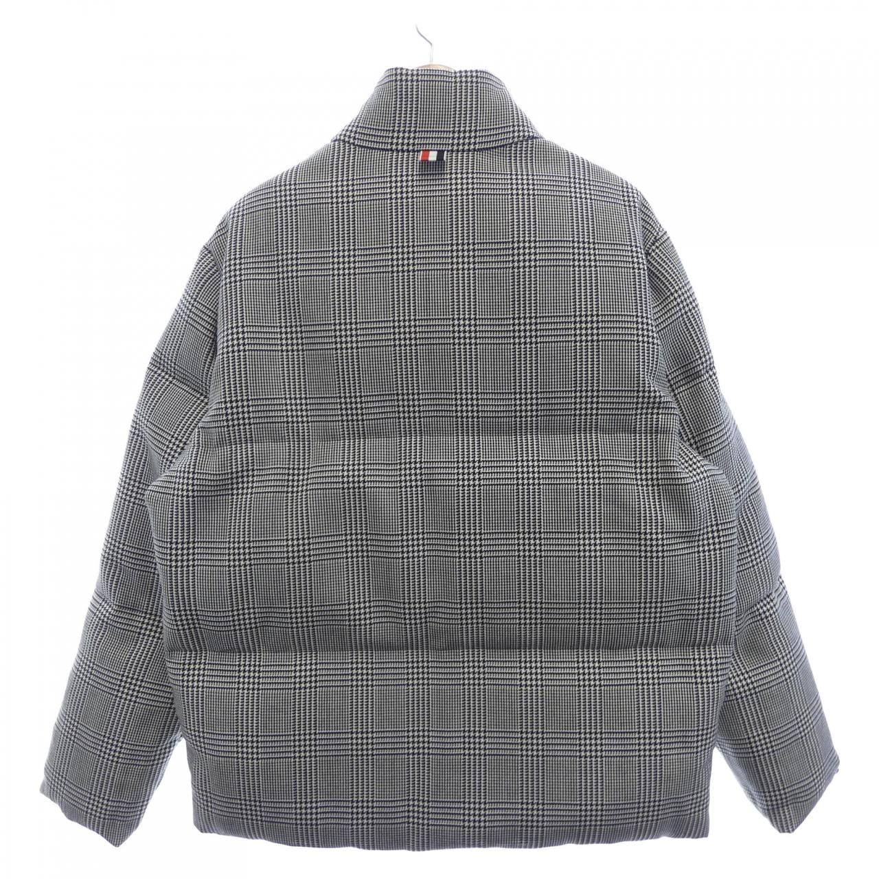 トムブラウン THOM BROWNE MJD091X-F0338-980 ダウンジャケット