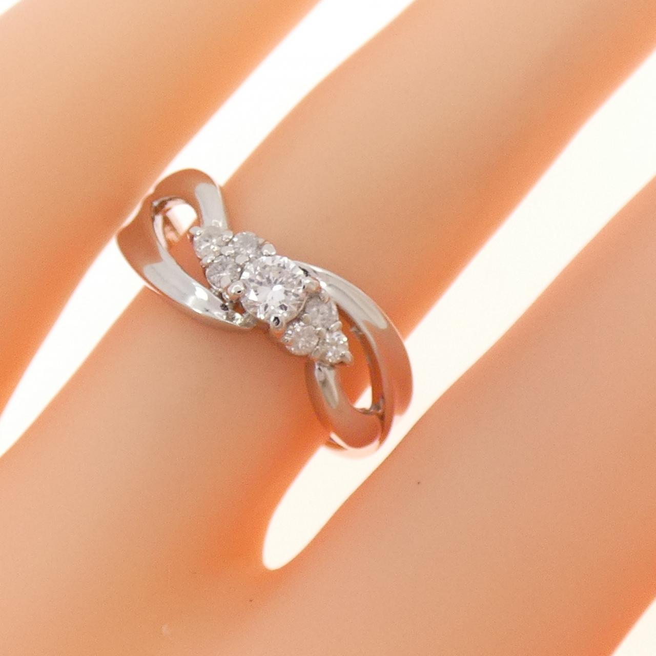 PT900 ダイヤモンド リング 0.30CT